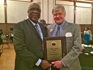 Former Oregon Superintendent of Prisons Frank Thompson (left) was the keynote speaker at the Oklahoma Coalition to Abolish the Death Penalty annual Dinner and Awards Ceremony.  Also pictured is OK-CADP Lifetime Advocate Award winner Nathaniel Batchelder, director of the Oklahoma City Peace House.  Photo by Darla Shelden